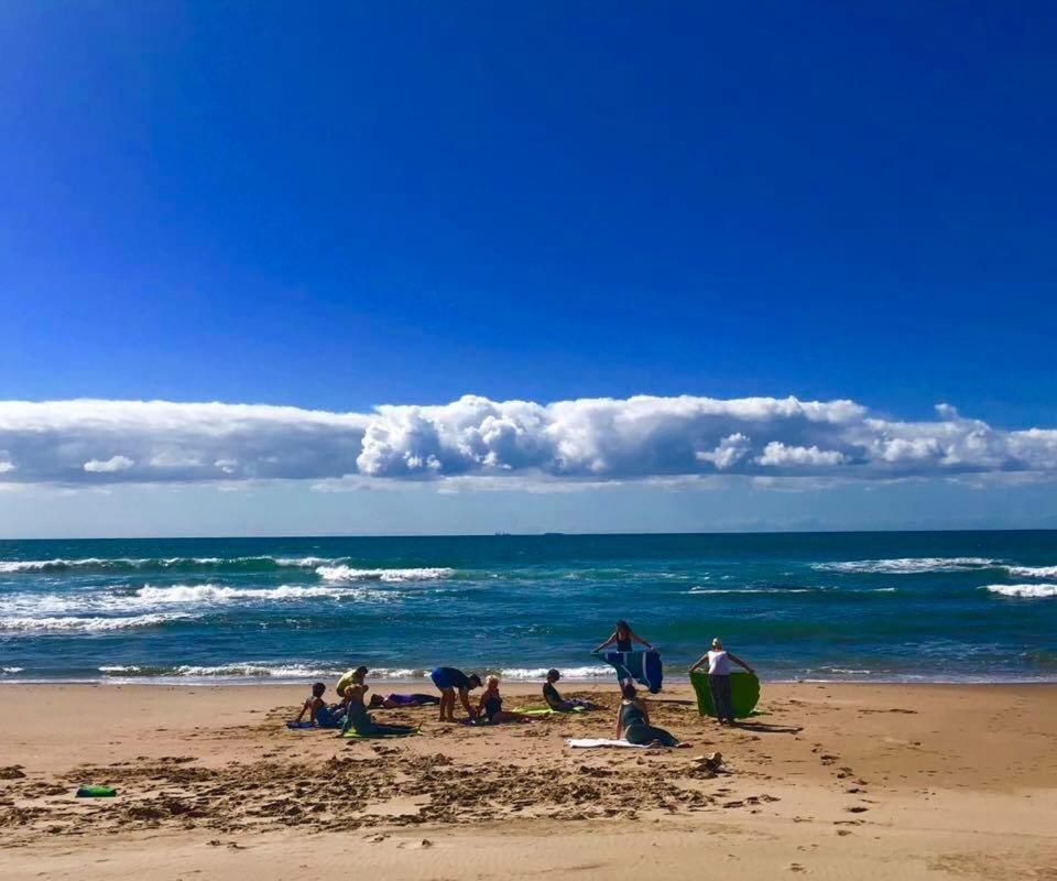 Nakai Beach Homestay Trafalgar Esterno foto